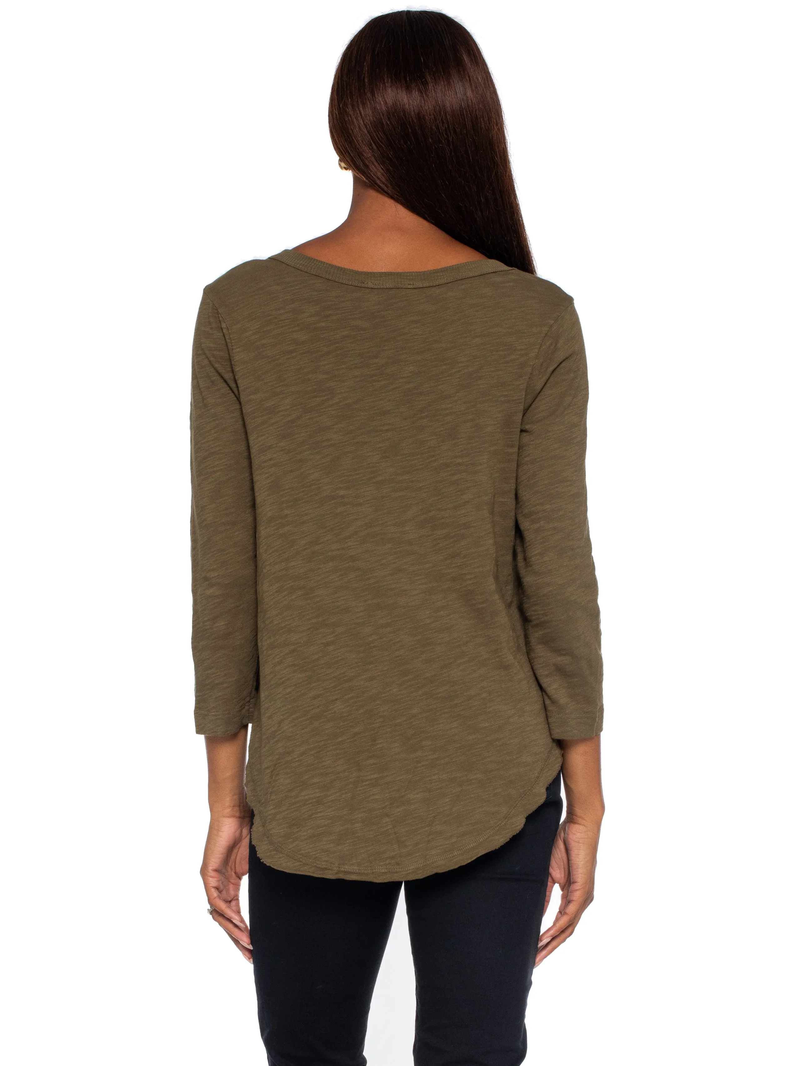 3/4 Sleeve V-Neck Shirttail T W/ Raw Hem Top