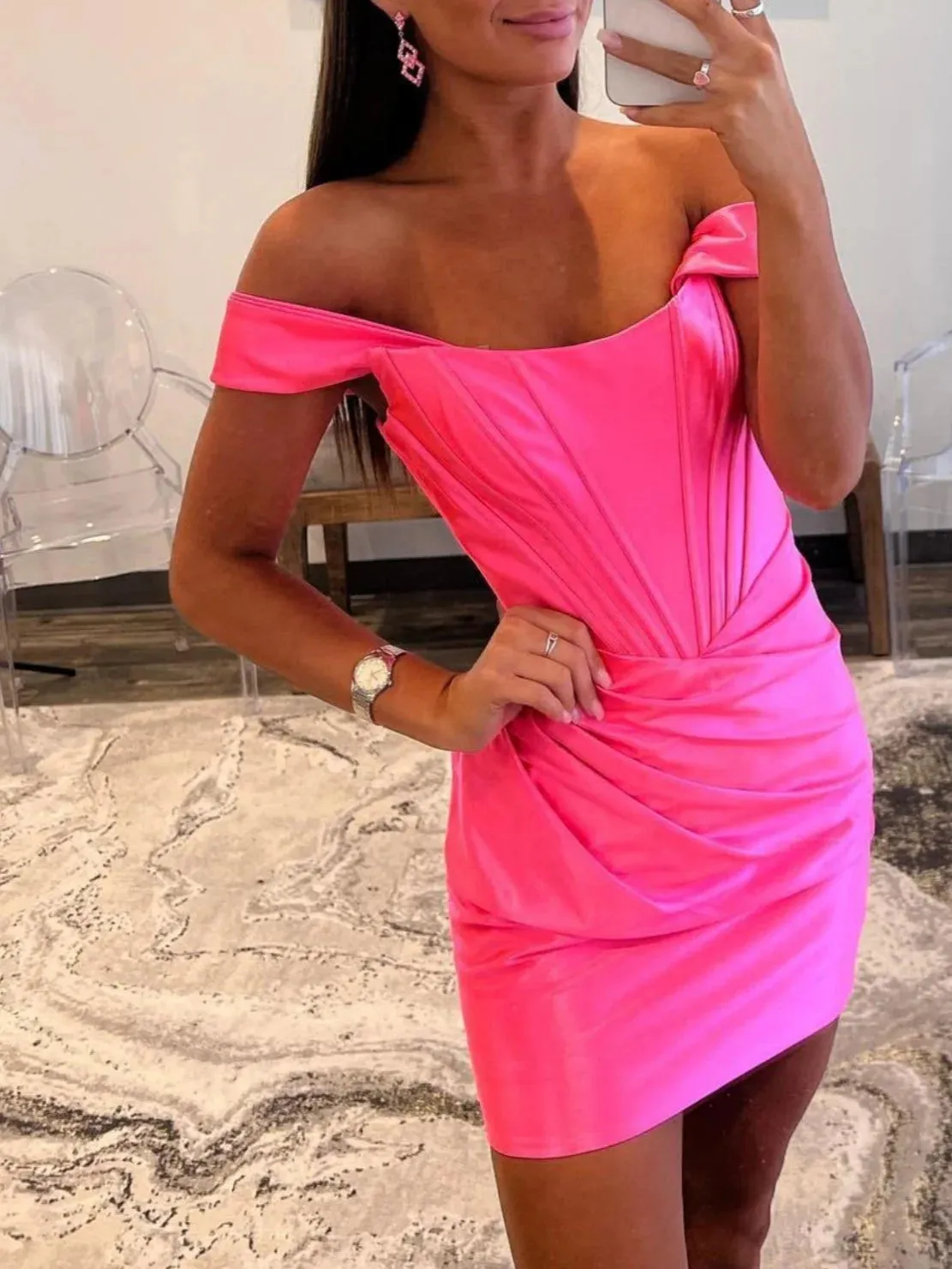 Ariana |Sheath Off the Shoulder Short Satin Homecoming Dress