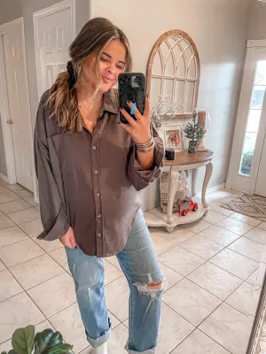 Behind the Scenes Button Top