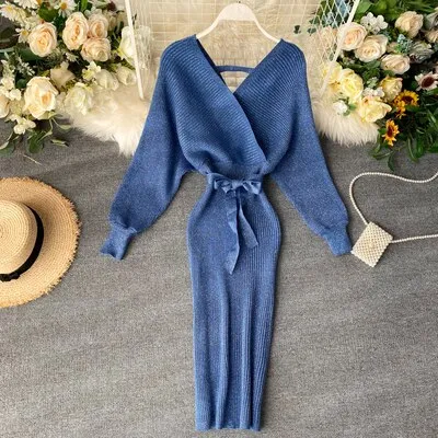 BerryBetty - Sparkling Sexy Party Dress Woman Sweater Elegant Slim V-Neck Basic Knitted Green Vintage Dresses Female Autumn Winter Bat Sleeve