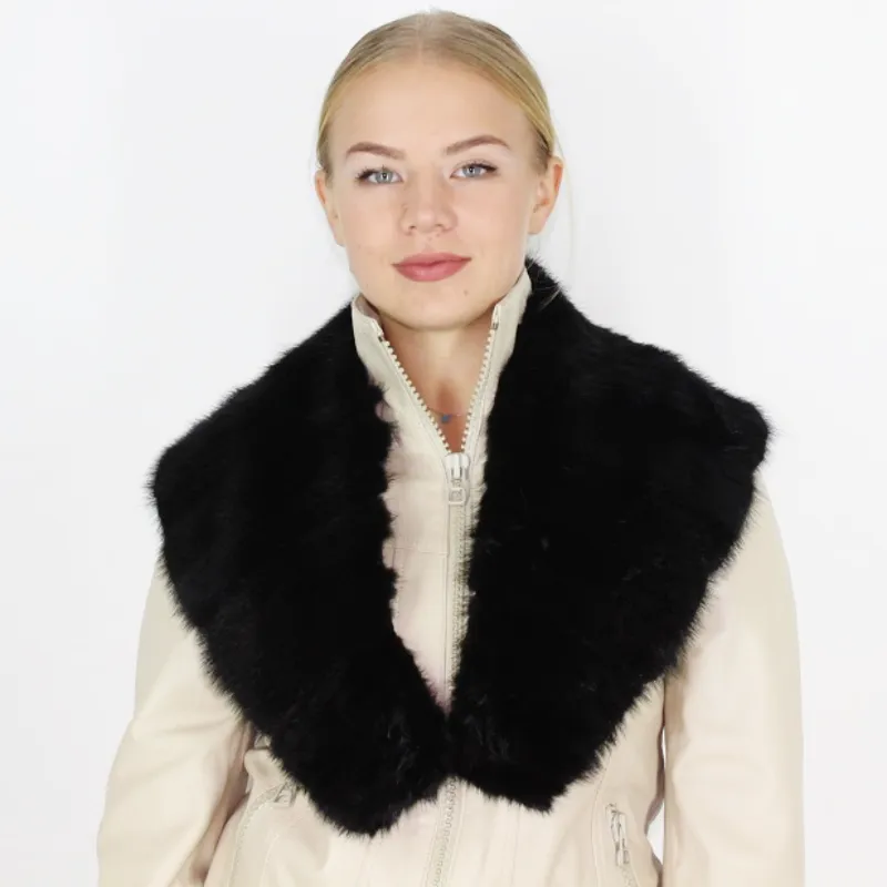 Black colored mink collar