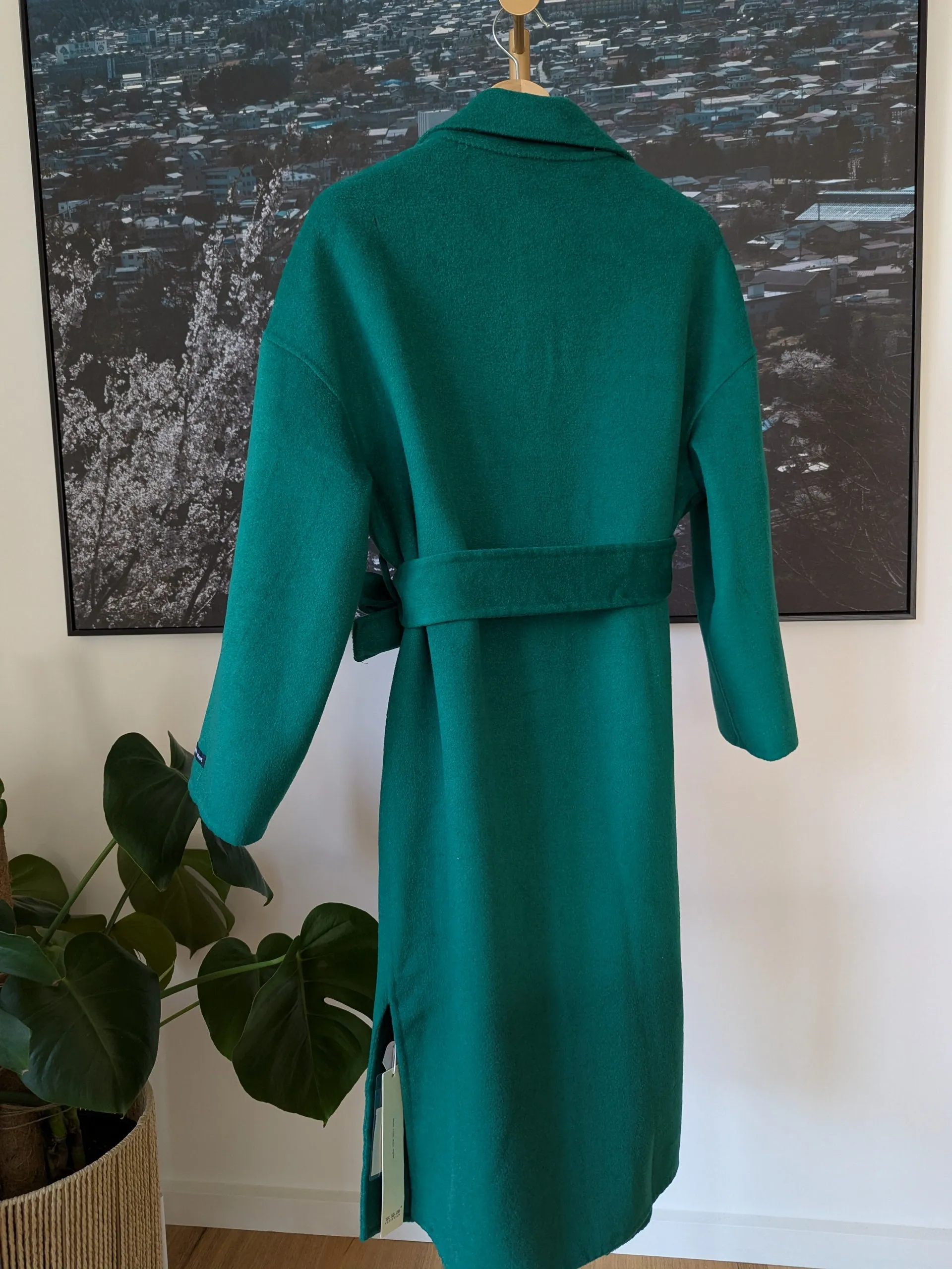 Brand New 100% Wool Coat Size 10-14 FREE SHIPPING High Quality Wool 151