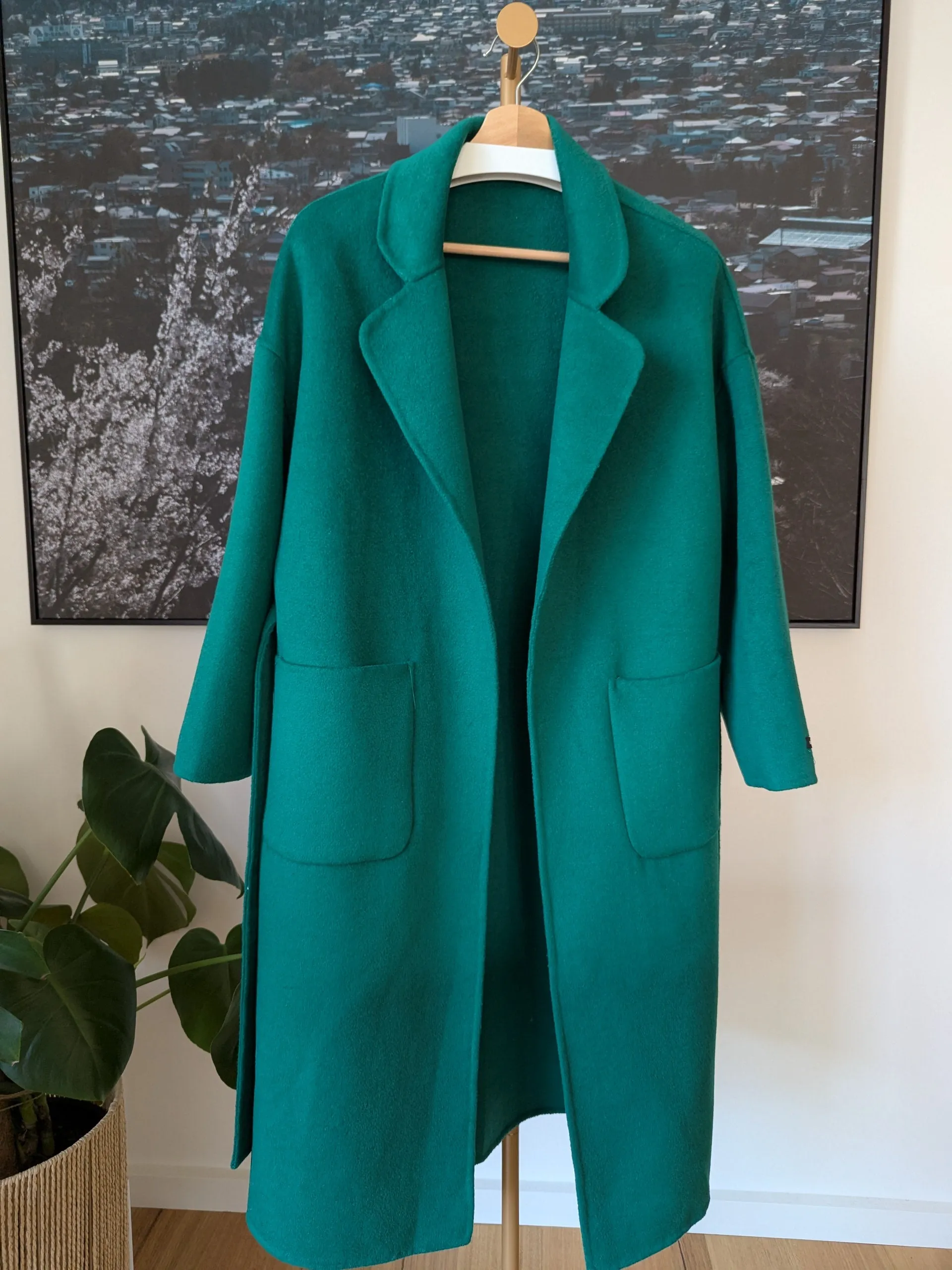 Brand New 100% Wool Coat Size 10-14 FREE SHIPPING High Quality Wool 151