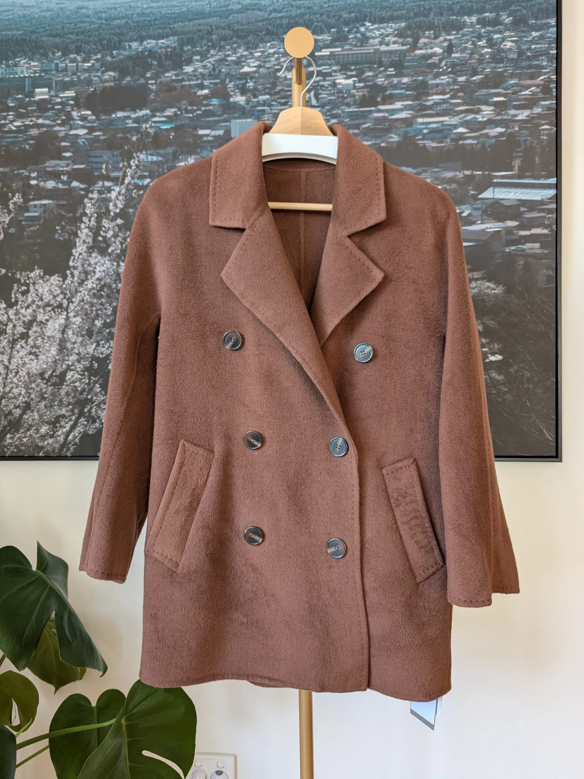 Brand New Wool Coat Size 8-10 FREE SHIPPING High Quality Wool 156