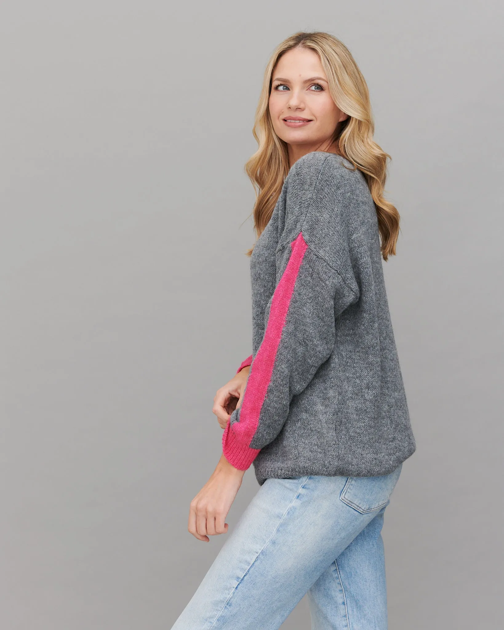 Contrast Stripe V-Neck Jumper