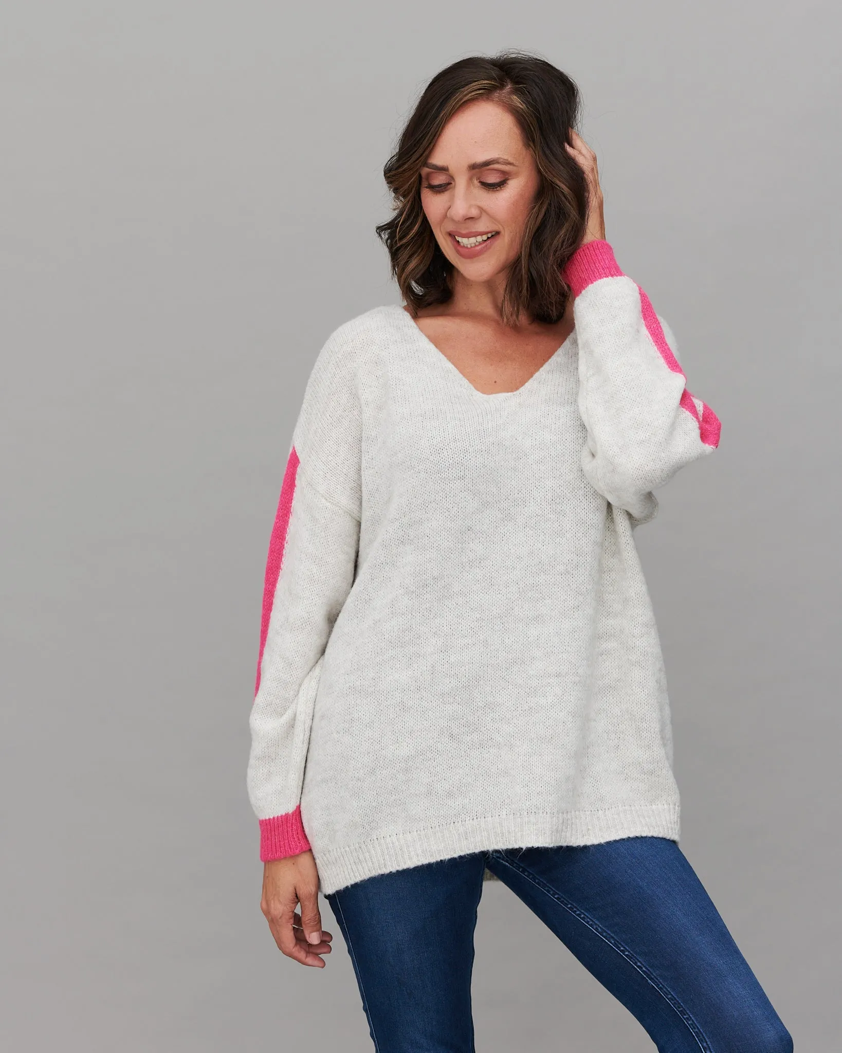 Contrast Stripe V-Neck Jumper