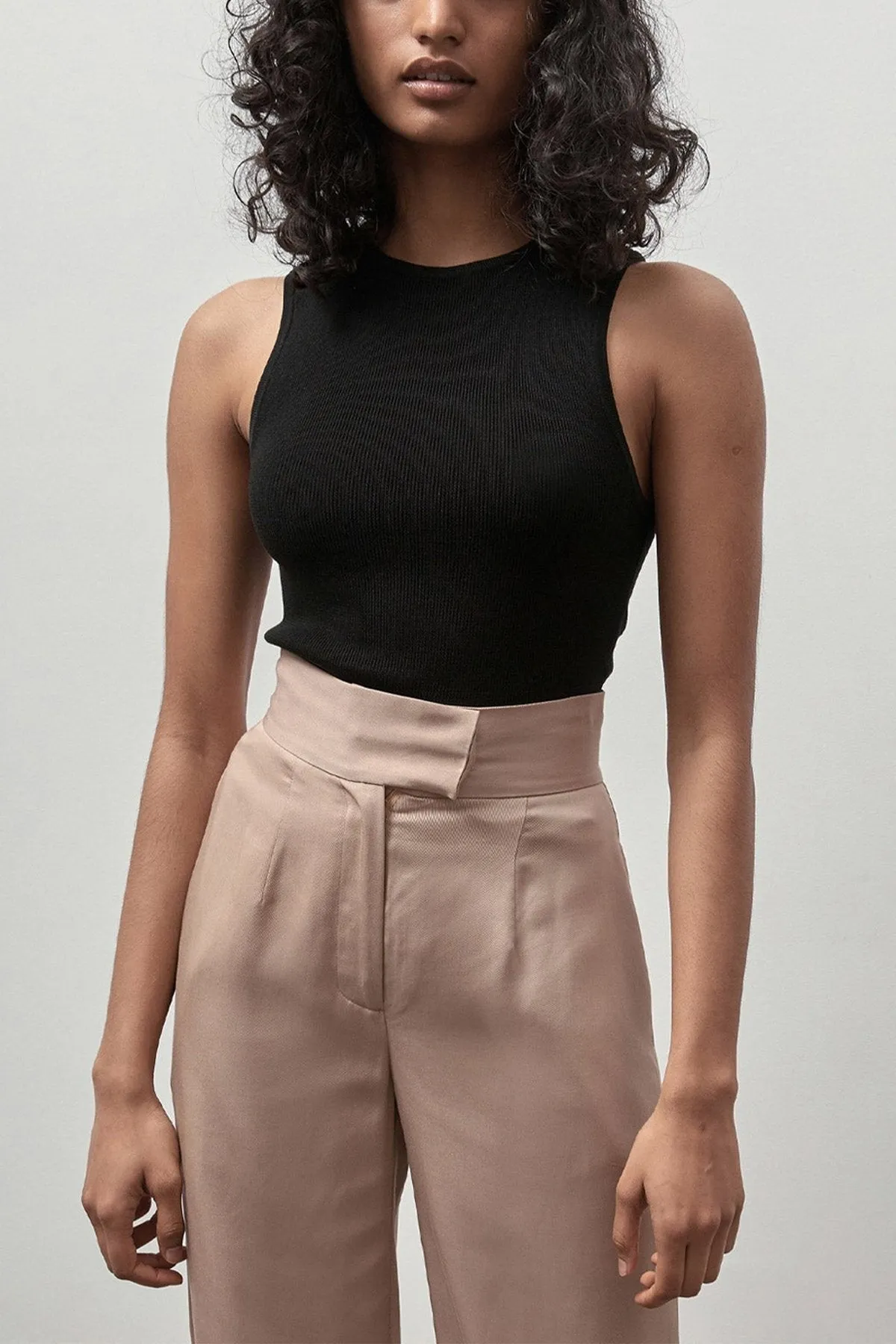 Crew Neck Knit Tank Top in Black