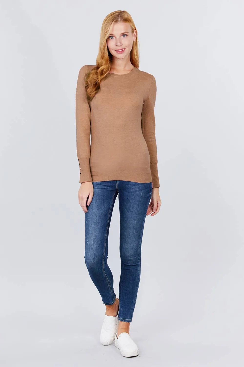 Crew Neck Sweater W/rivet Button
