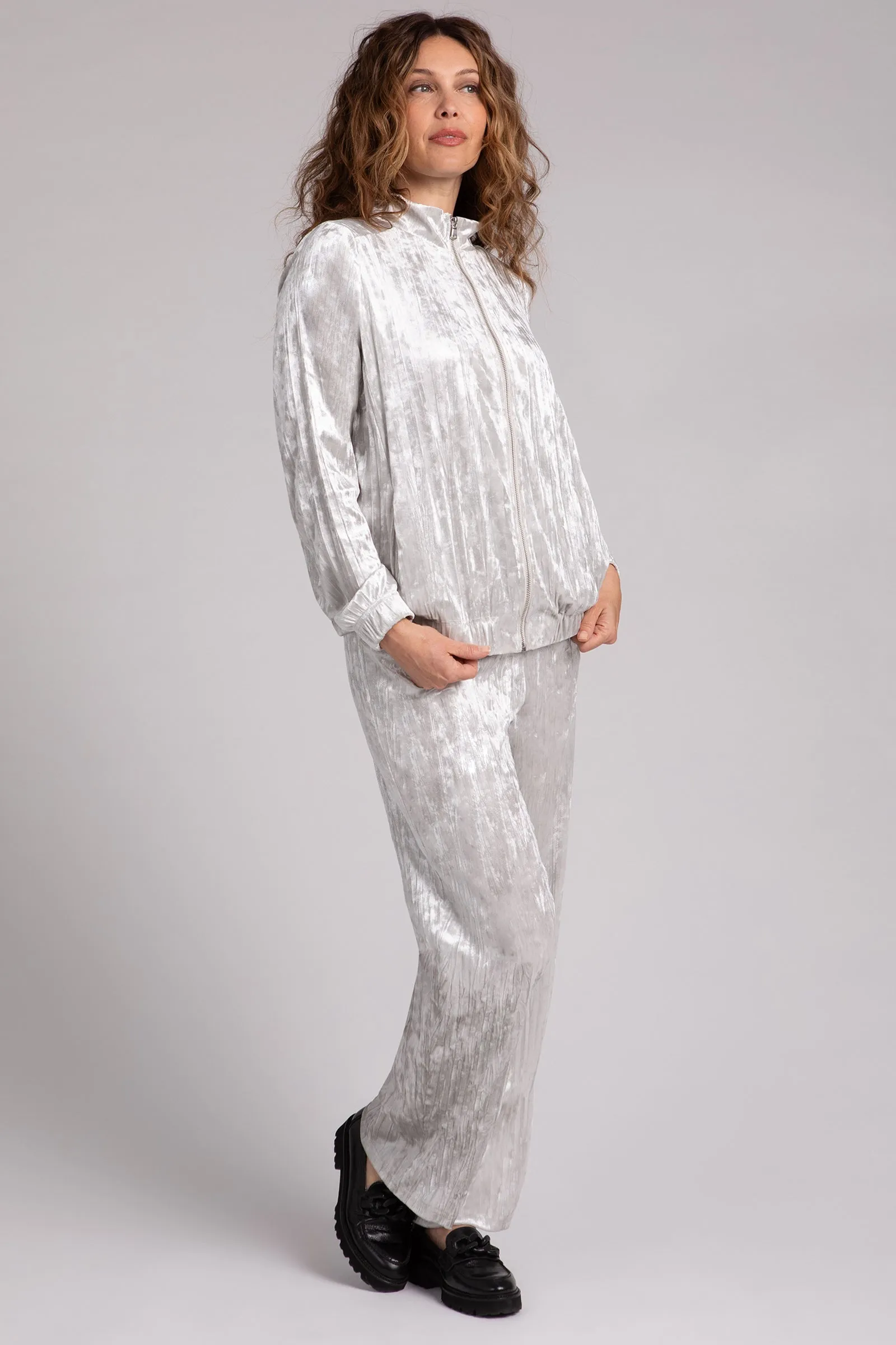 Crinkle Velvet Zip Front Warm Up