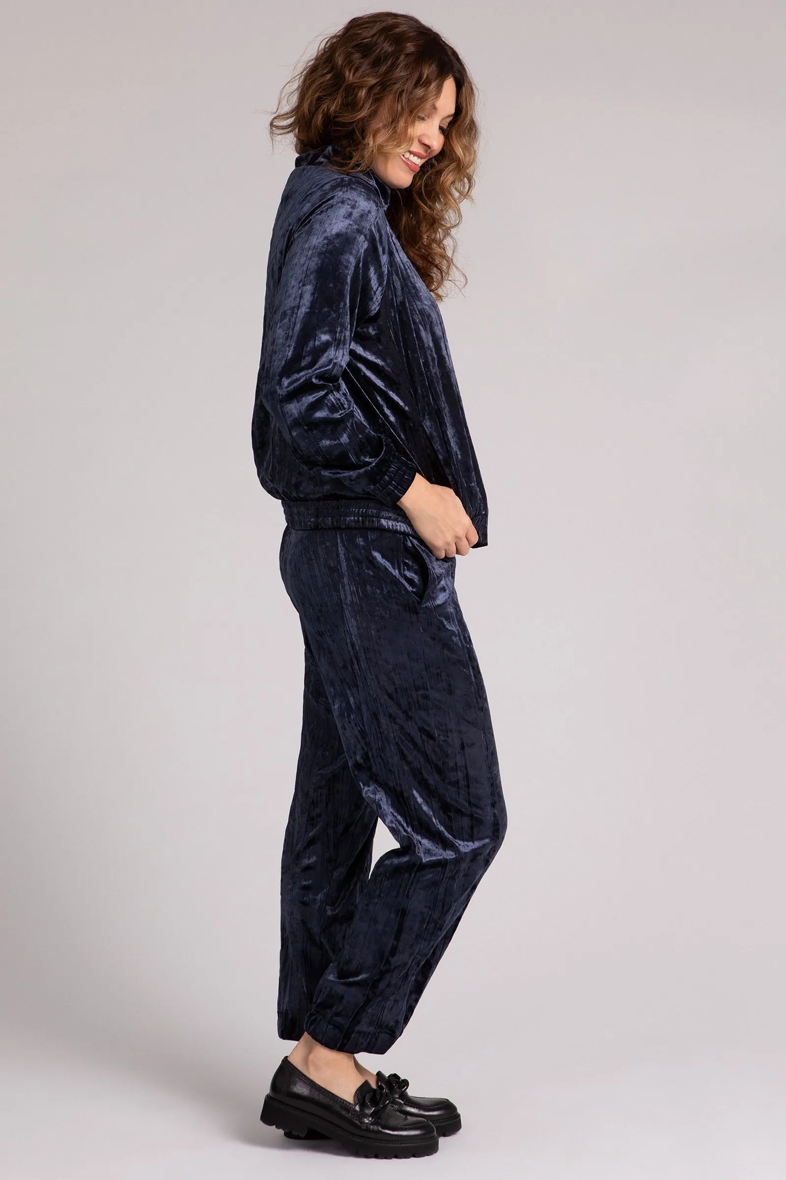 Crinkle Velvet Zip Front Warm Up