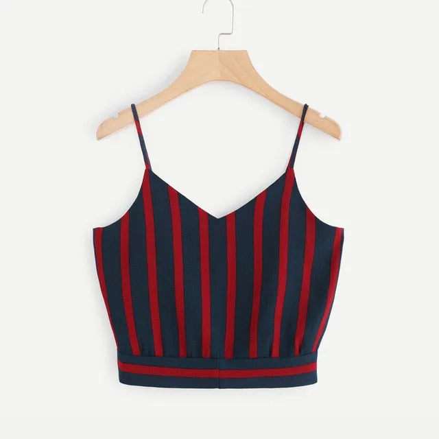 Cute Back Knot Crop Top