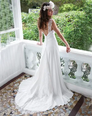 Delicate Sheath Wedding Dresses with V-Neck Elegant Backless Bridal Gowns for Women