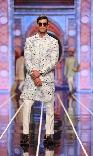 Edge Republic - BCW 53 Patel blue Ombre Front Open Prince Coat