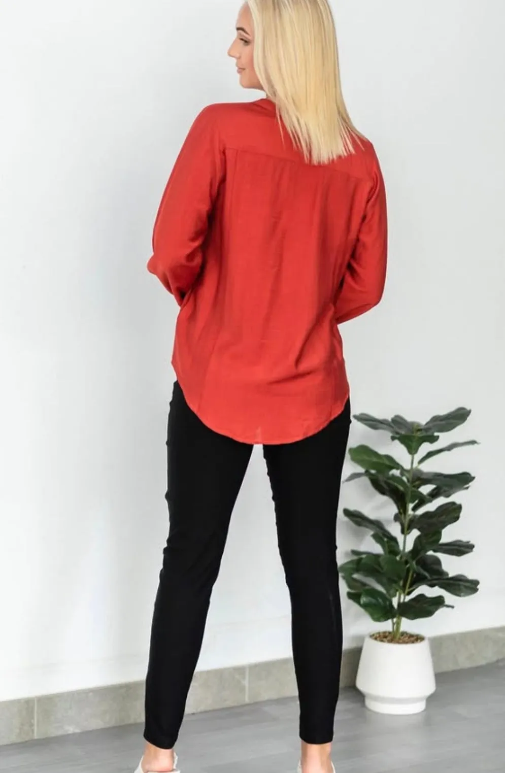 Emma Blouse In Rust   Black