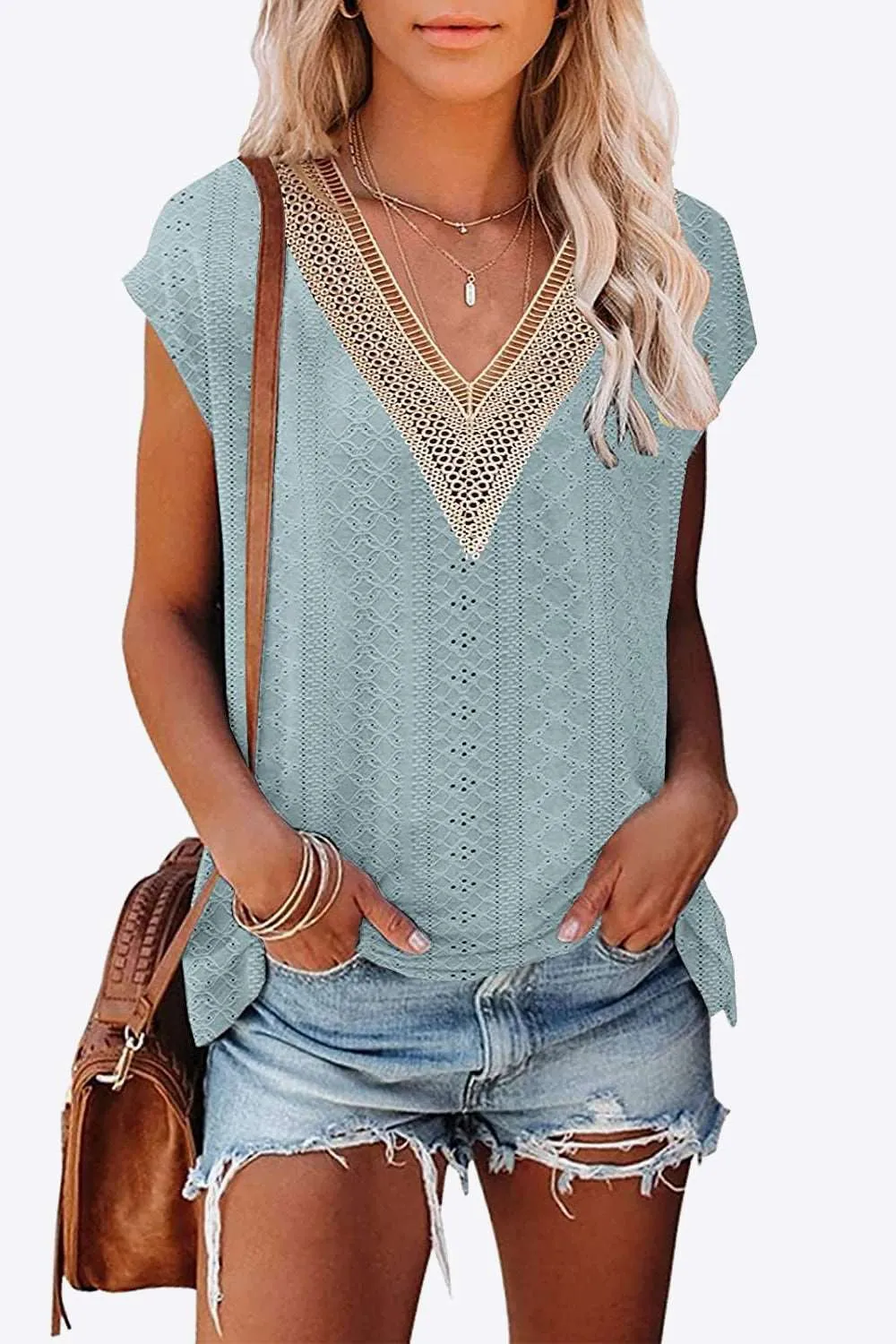Eyelet Contrast V-Neck Tee (6 Colors)