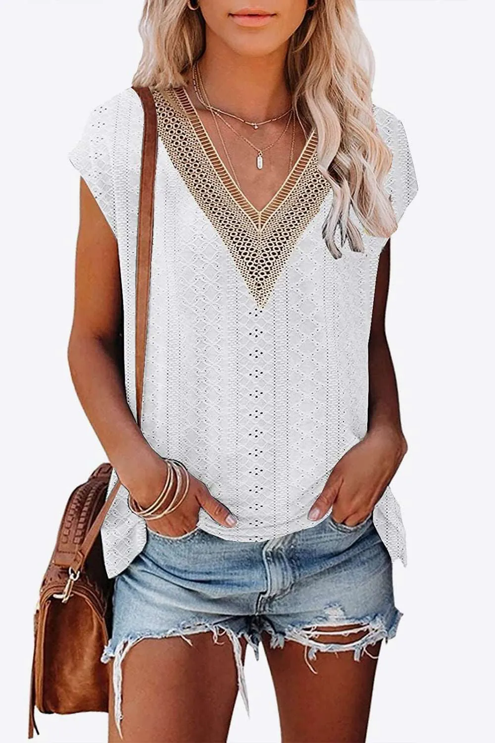 Eyelet Contrast V-Neck Tee (6 Colors)