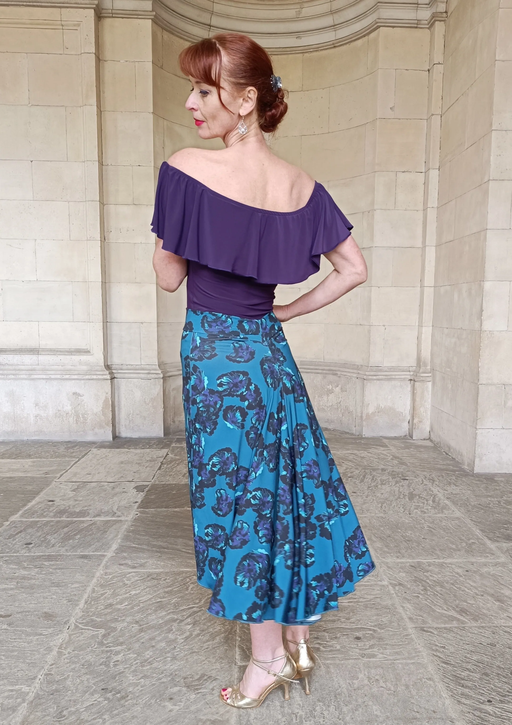 FERNANDA Bardot Frill top