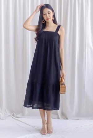 Jaleesa Lattice Eyelet Cross Back Maxi Dress In Black