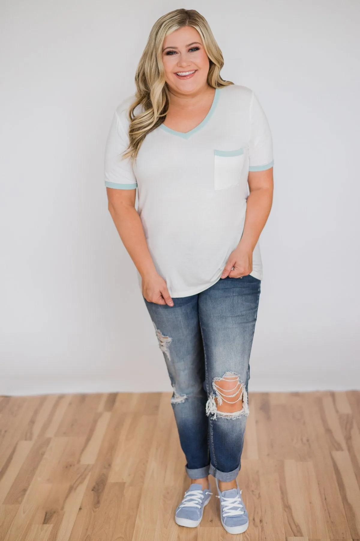 Mint Trim Pocket Top
