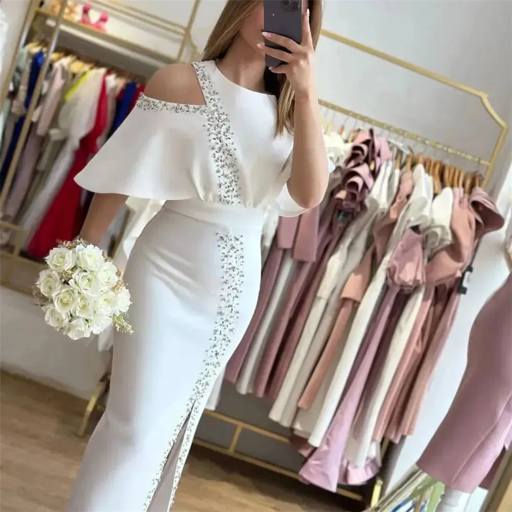 Modest Saudi Arabic Evening Dresses O-Neck Cap Sleeves Sequined Side Slit Dubai Women Party Prom Dresses Dubai
