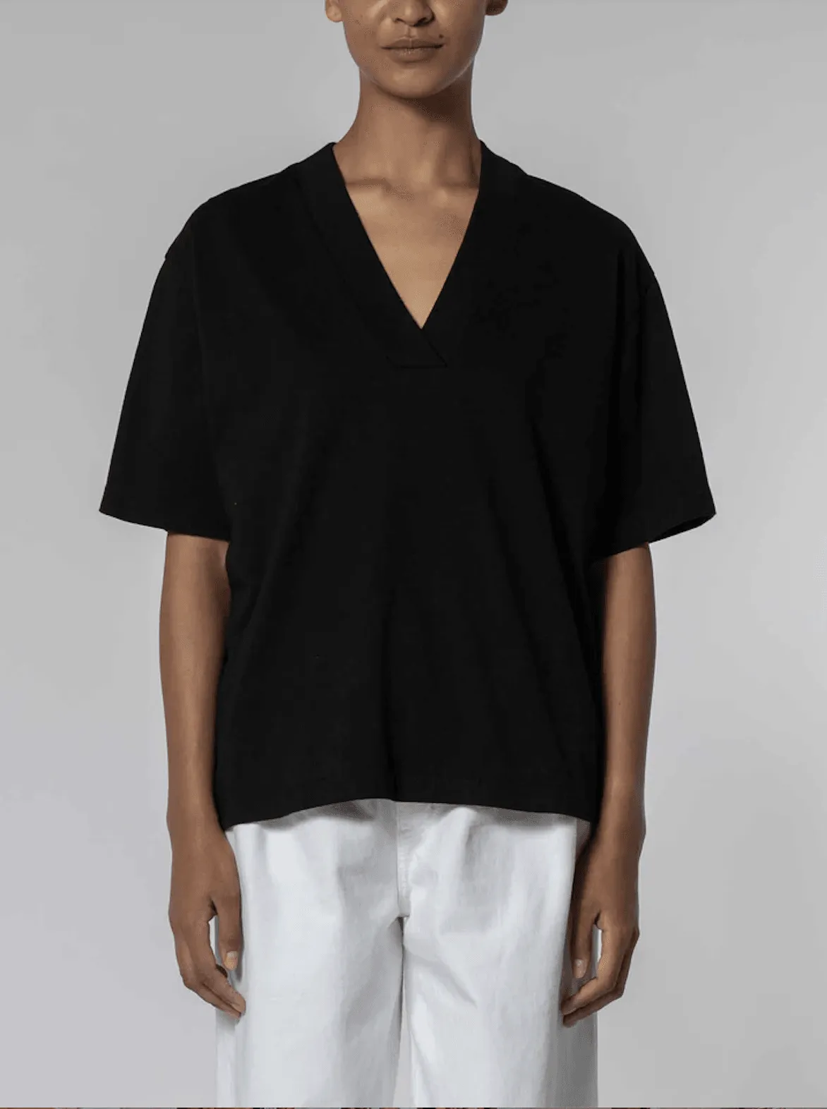 NOBODY DENIM Deep V Tee - Black