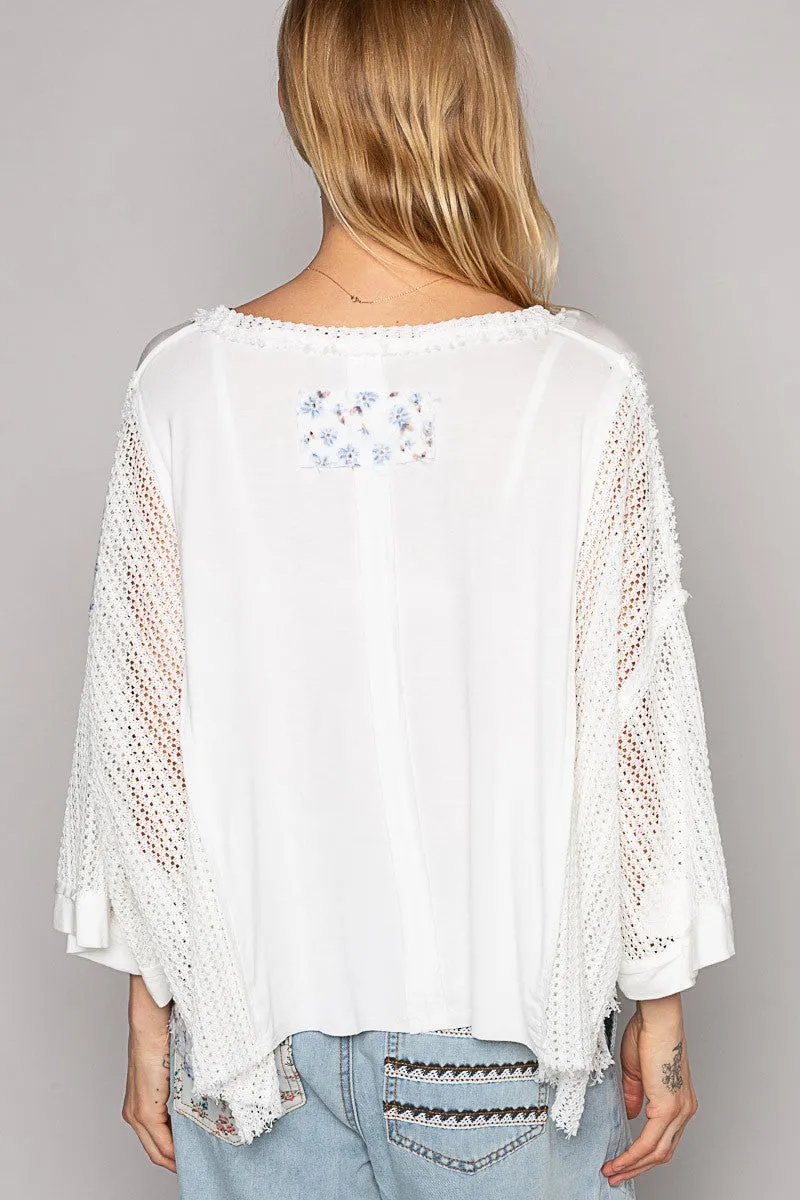 Relaxed Vibe V-Neck Top in Off White