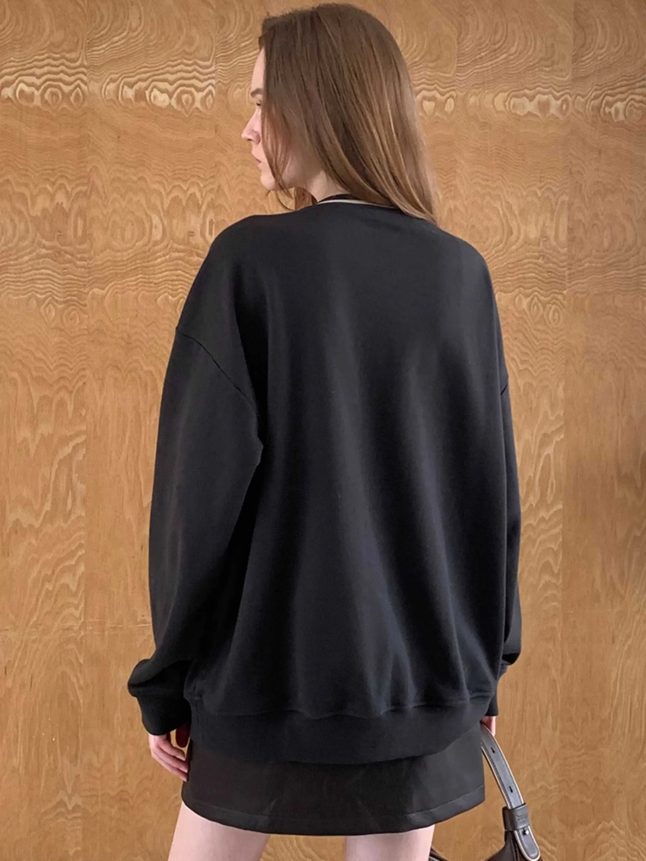 Retro V-neck sweatshirt【s0000010797】