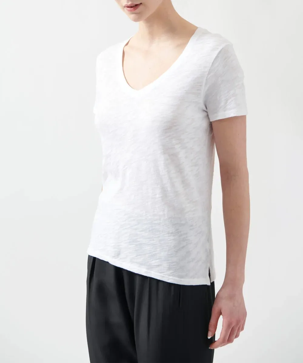 SCHOOLBOY V NECK TEE