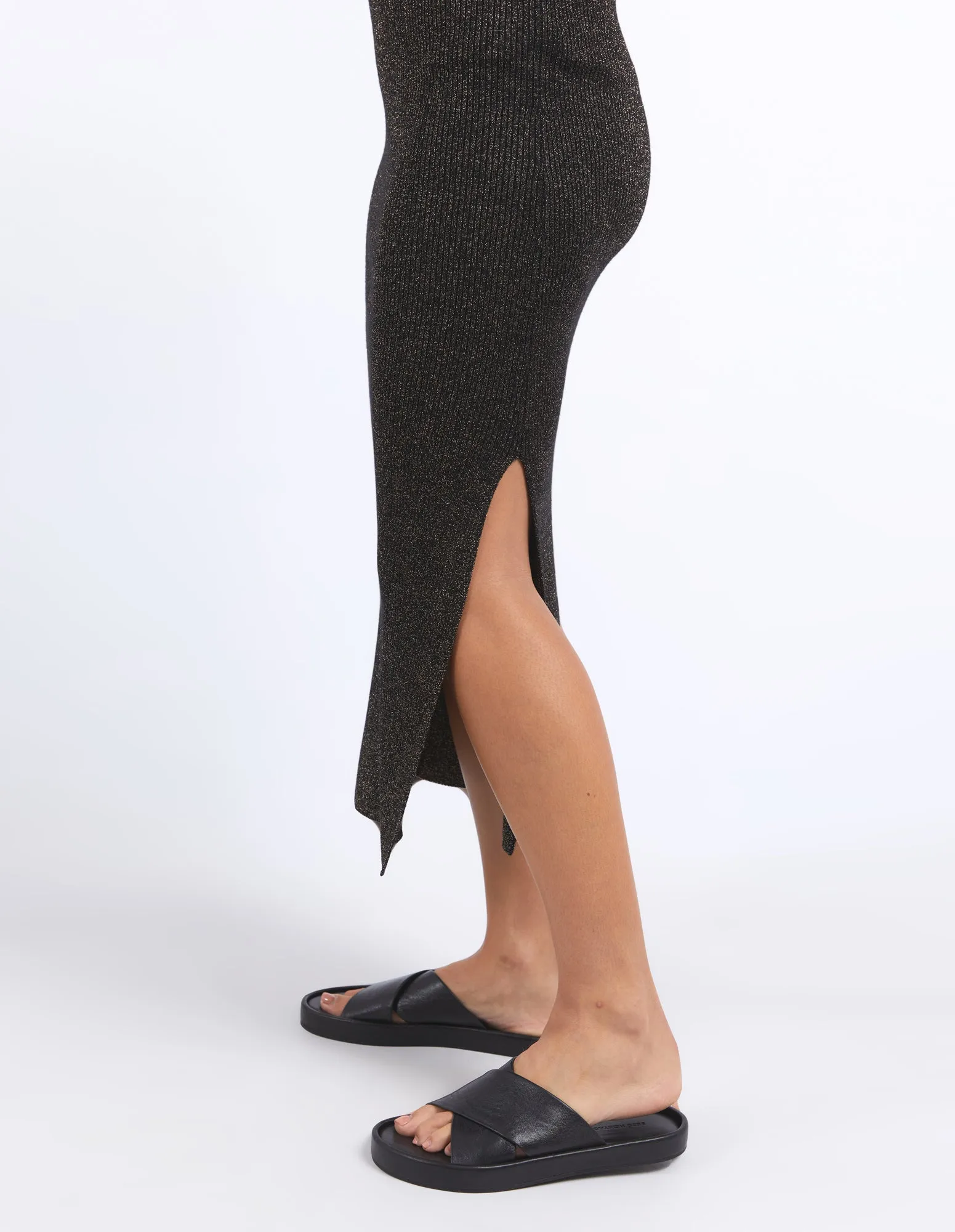 TESSA METALLIC KNIT SKIRT || METALLIC