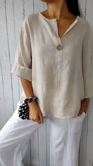 Vanessa - Comfortable V-neck top in cotton and linen