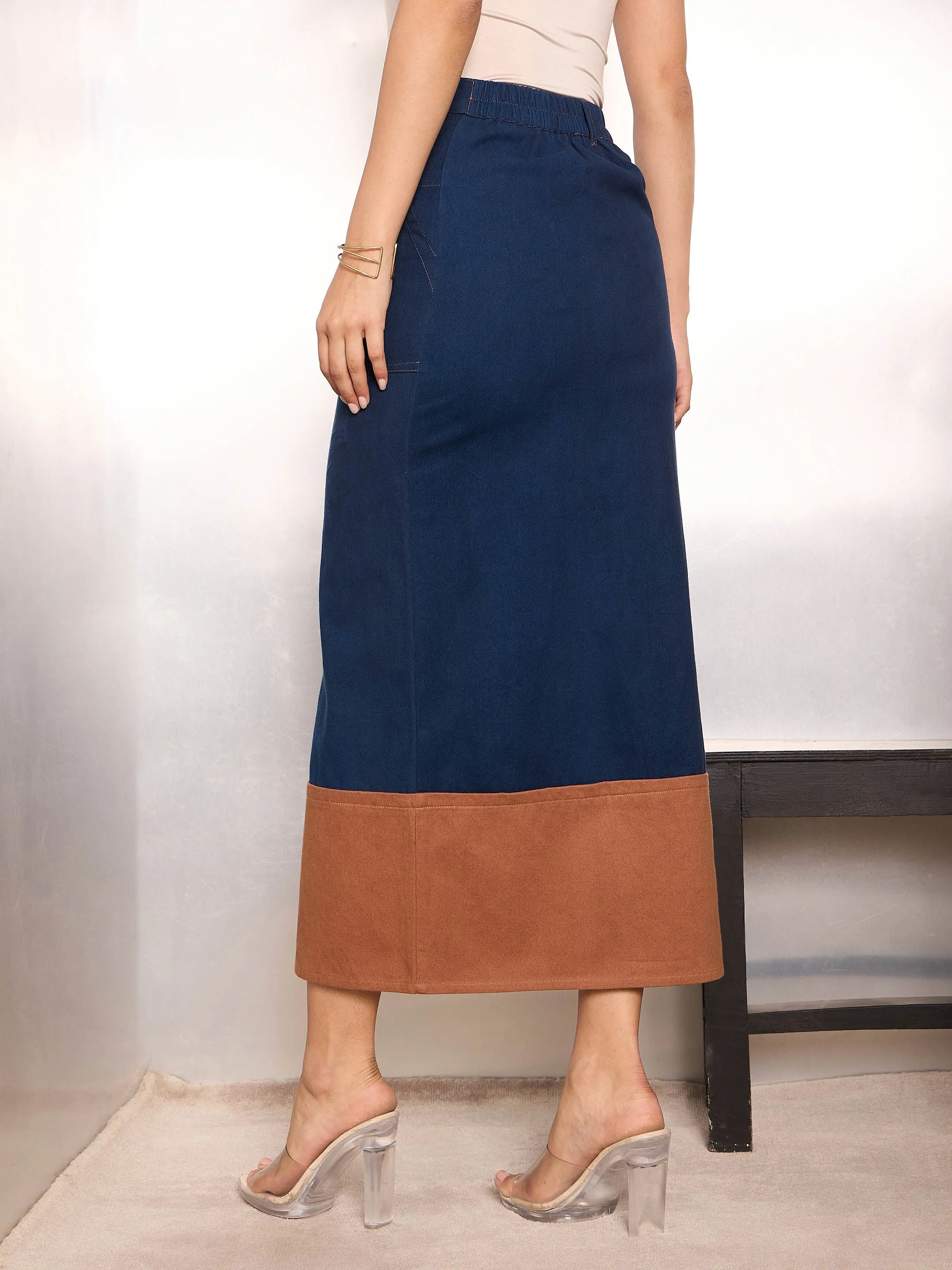 Women Navy Blue Twill Contrast Hem Pencil Skirt
