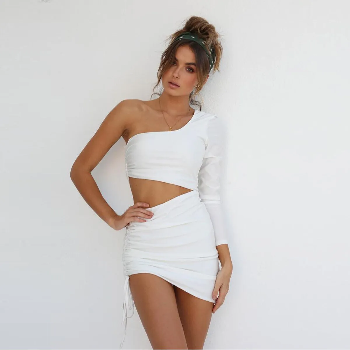 Women Summer Slim Style Sheath Dress Lady Sexy Diagonal Collar Long Sleeve Backless Solid Color Sheath Dress Vestidos SS371