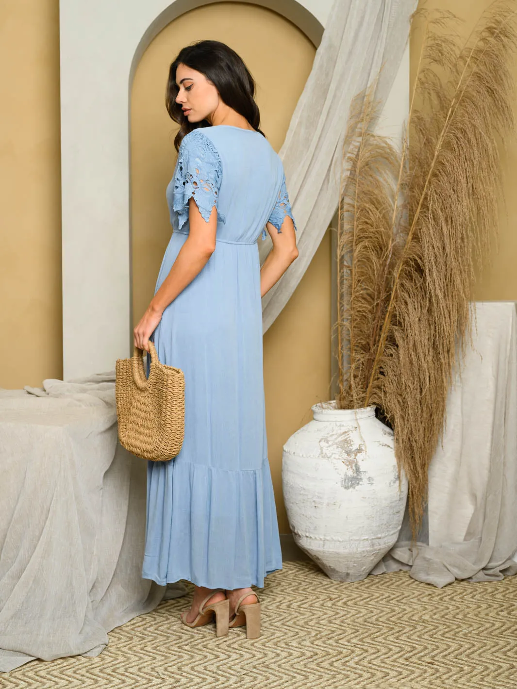 WOMEN'S SHORT SLEEVE BUTTON CLOSURE MAXI DRESS