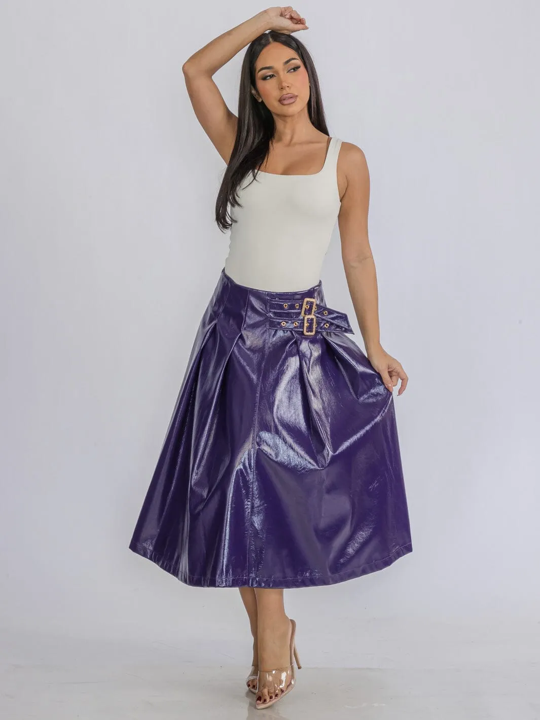 WOMEN'S ZIP UP FRONT BELT DETAILED PU PLEATHER MIDI SKIRT