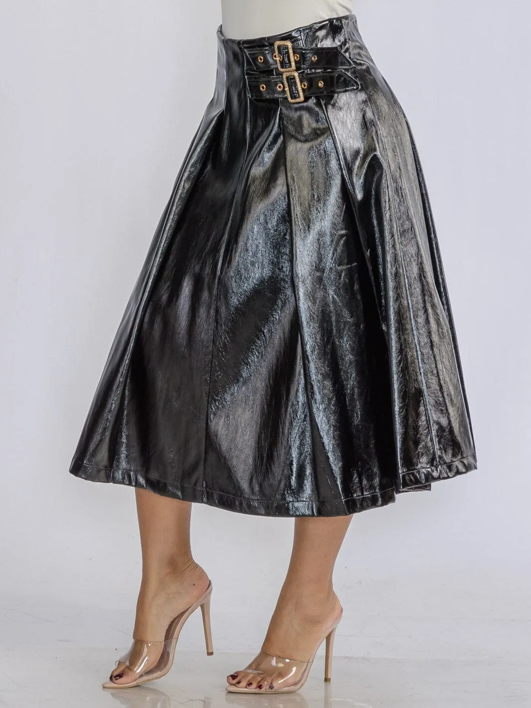 WOMEN'S ZIP UP FRONT BELT DETAILED PU PLEATHER MIDI SKIRT