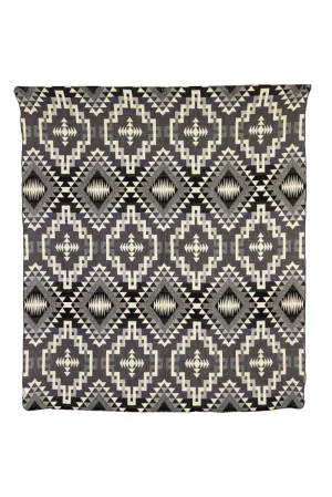 Yachana Collection - Interlocking Lines Gray Black and Cream - Wholesale