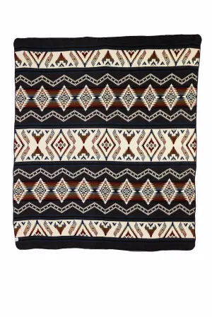 Yachana Collection - Wave Throw
